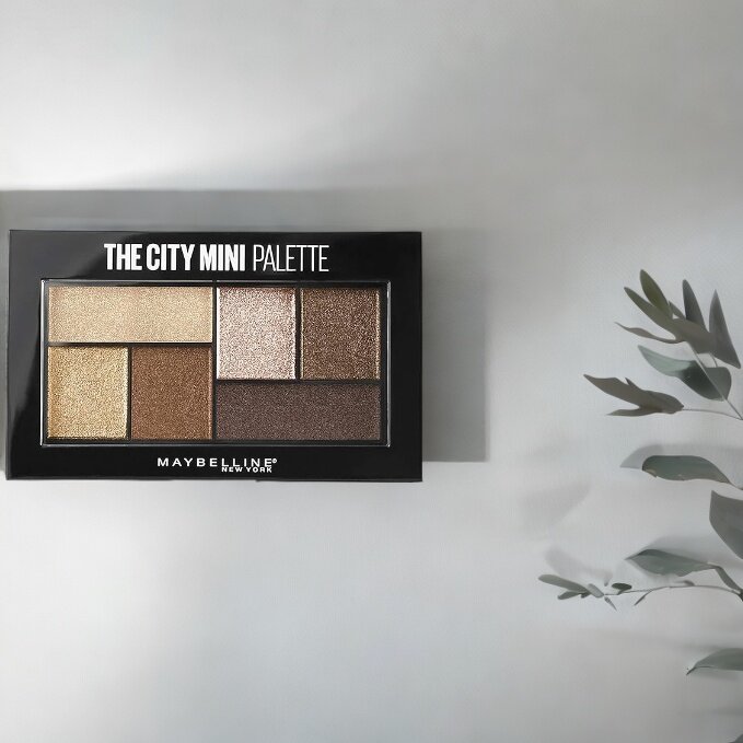 Maybelline-New-York-The-City-Mini-Palette-Fards-a-Paupieres-400-Rooftop-Bronzes