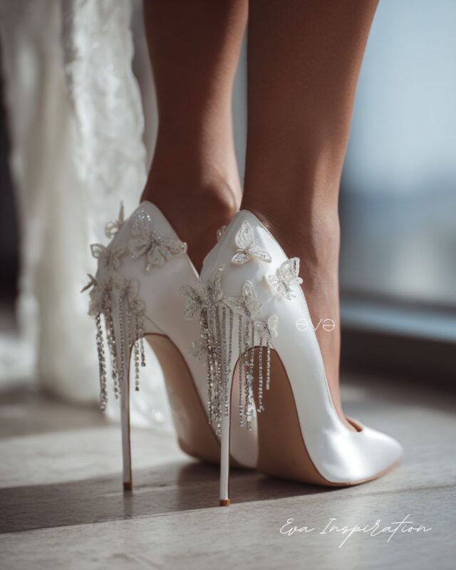 escarpin blanc elegant pampille papillon arriere talon mariée