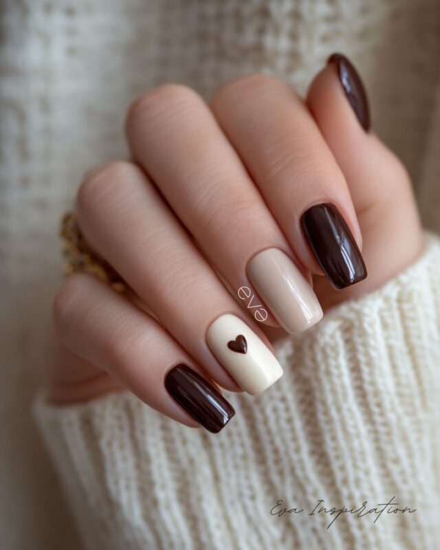 idee nail art ongle marron chocolat fonce avec blanc creme et beige