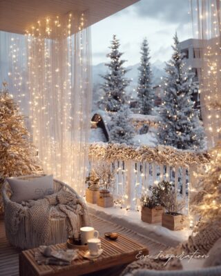 Déco de terrasse balcon chic avec guirlandes lumineuses et ambiance d’hiver