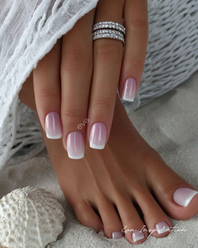 ongle pied ete french manucure