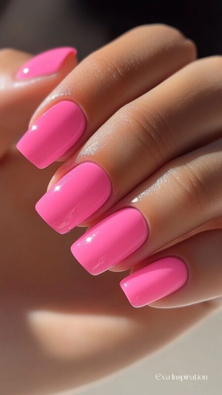 ongle-rose-clair-fushia-brillant-manucure
