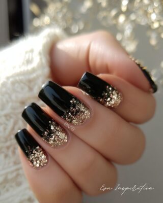 ongles fete fin dannee idee noir et or paillette